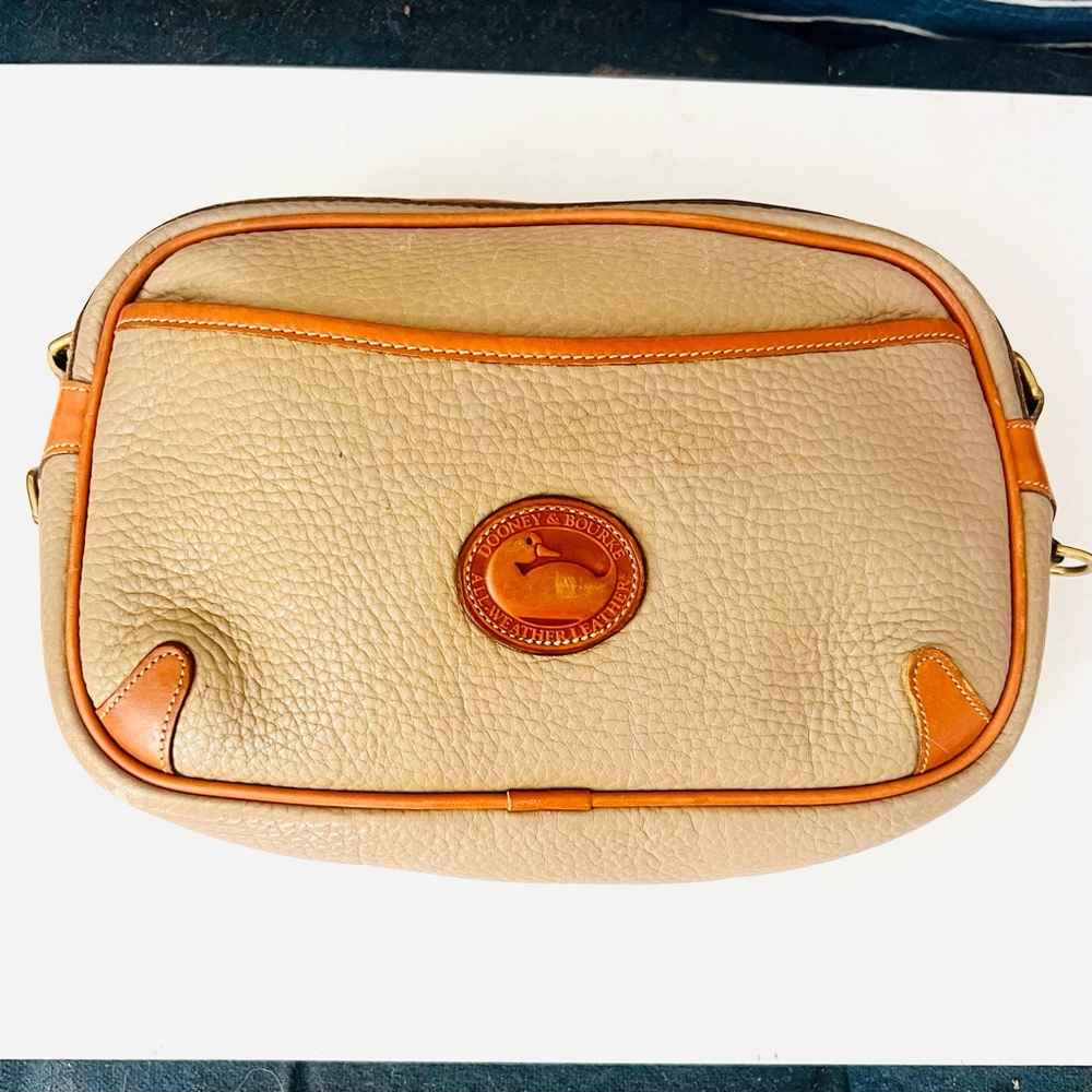 Vintage Leather Beige and Camel Dooney & Bourke Crossbody with detachable strap